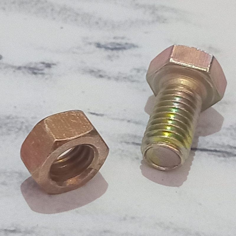 Baut Rak besi Kuning M8x15 + Mur kunci 12 baut besi siku lubang serbaguna