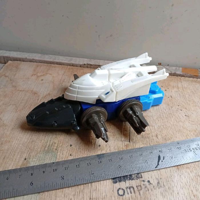 mainan McDonalds crush gear 2004 sunrise GG99