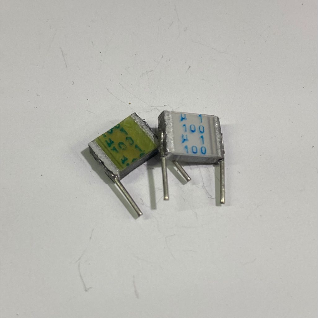 10 Pcs Capasitor Kapasitor MKM Film Polyester MKT 0.1 UF UF / 100nF 100V [Alfa]