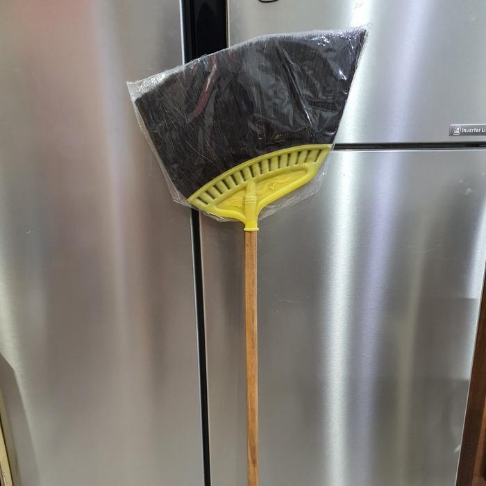 Sapu Ijuk Hitam / Sapu Lantai