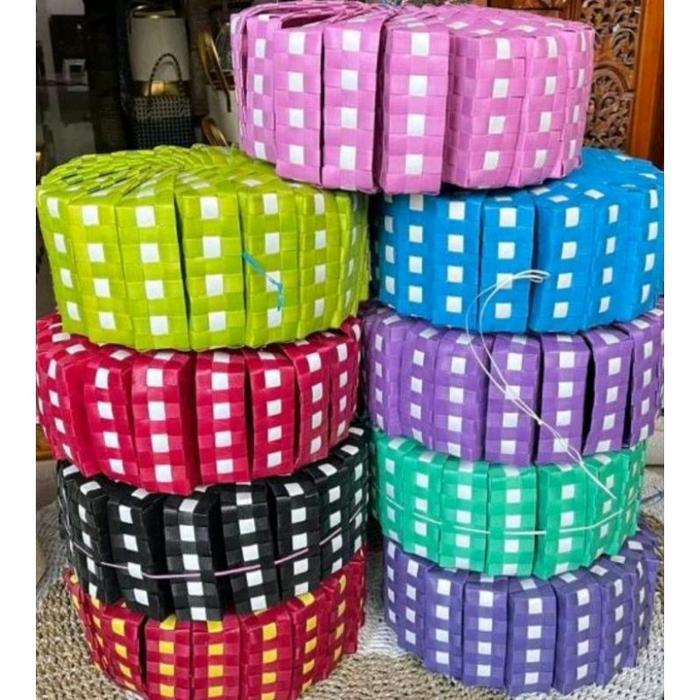 KEPE SODAAN // BOKOR ANYAMAN // BOKOR BALI ISI 20 - merah, kecilan 14-15 cm