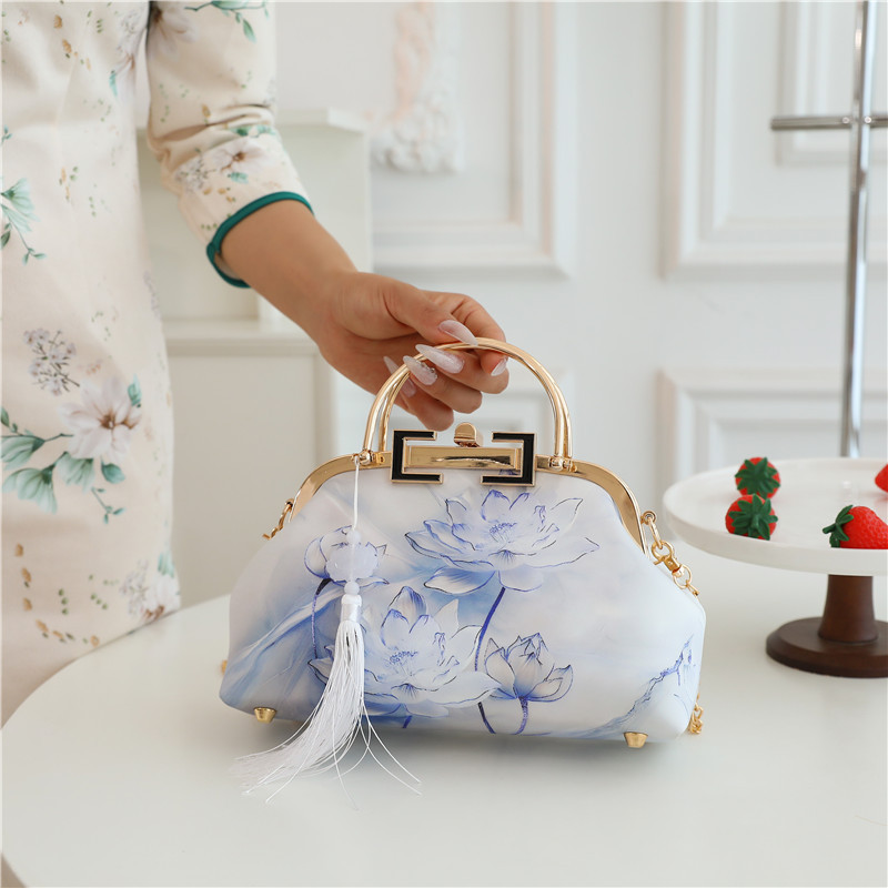 Tas Pesta Wanita Elegan dan Mewah - Handbag Pesta Bunga Cantik 949 - Tas Wanita Desain Bunga Elegan