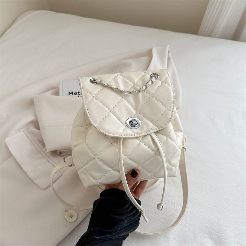 Tas Wanita Ransel Musim Panas Gaya Baru Tas Tangan Chanel Kecil Tas Bahu Tunggal Tas Rantai Quilted 