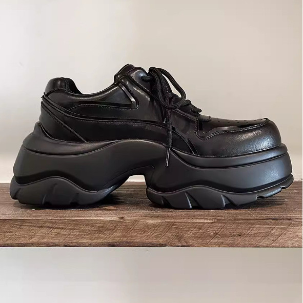 Sepatu Ayah Pria Stylish~ Tinggi 7CM dengan Ujung Persegi Sepatu Kulit Sapi Retro Bernapas Sepatu De