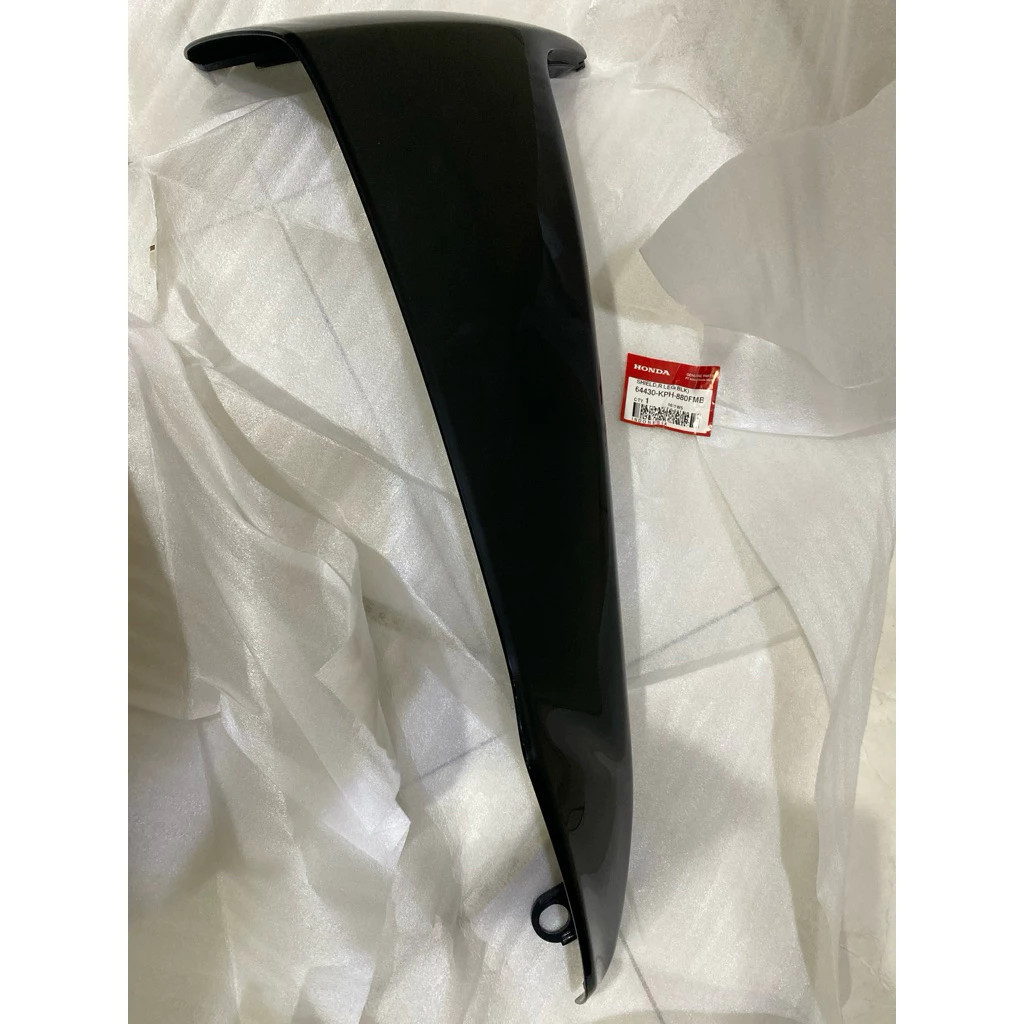 64430KPH880FMB SHIELD R LEG BLACK Cover Sayap Tebeng Luar Legshield Kanan HONDA Karisma Kharisma X C
