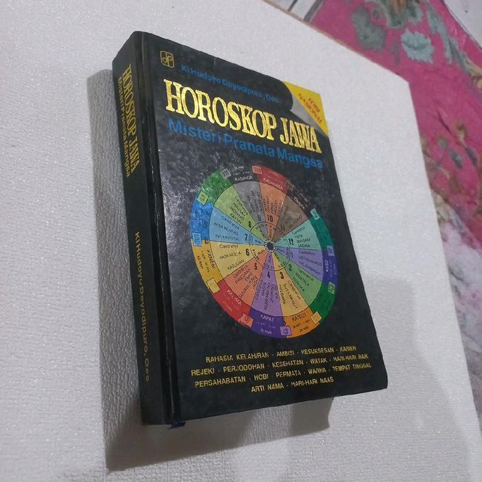 Buku Horoskop Jawa Misteri Pranata Mangsa Edisi Terbaru dengan Ilustrasi Horoskop Jawa