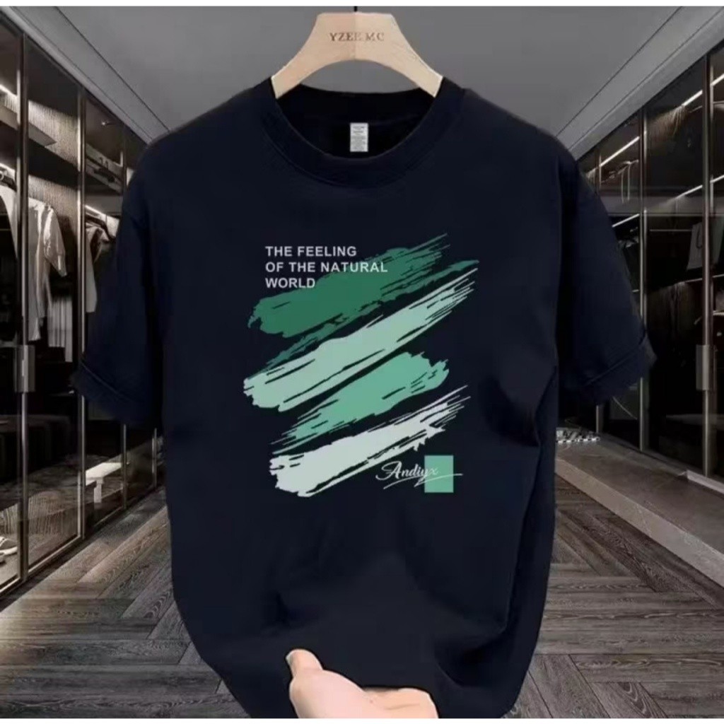 (jaminan mutu)[COD] Baju Kaos Pria - Kaos Pria Putih dengan Desain Coretan Warna Hijau yang Kreatif