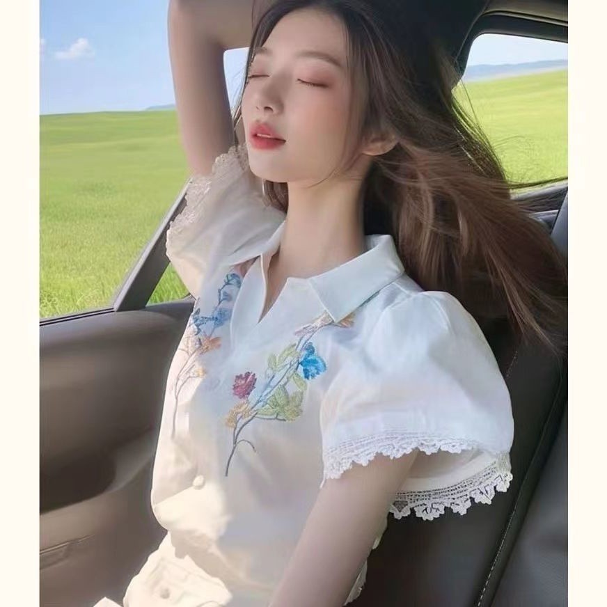 Kemeja Bordir Retro Prancis Lengan Puff Wanita Musim Panas Bergaya Blus Lengan Pendek