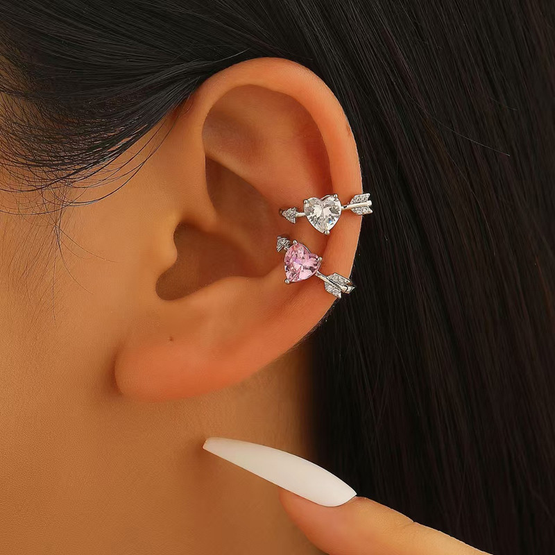 Shiny Colorful Zircon Heart-Shaped Ear Clip Earrings for Women Exquisite Sword Love Ear Cuff Earring