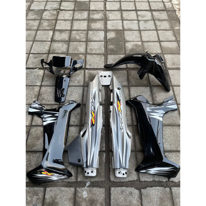 Paket body full set fiz fizr milenium hitam silver set striping