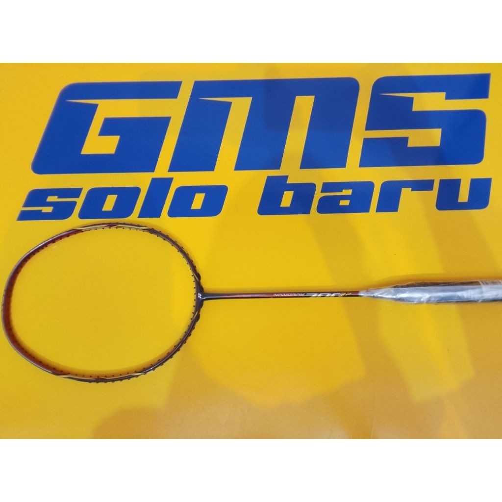 YONEX NANORAY 700 SP