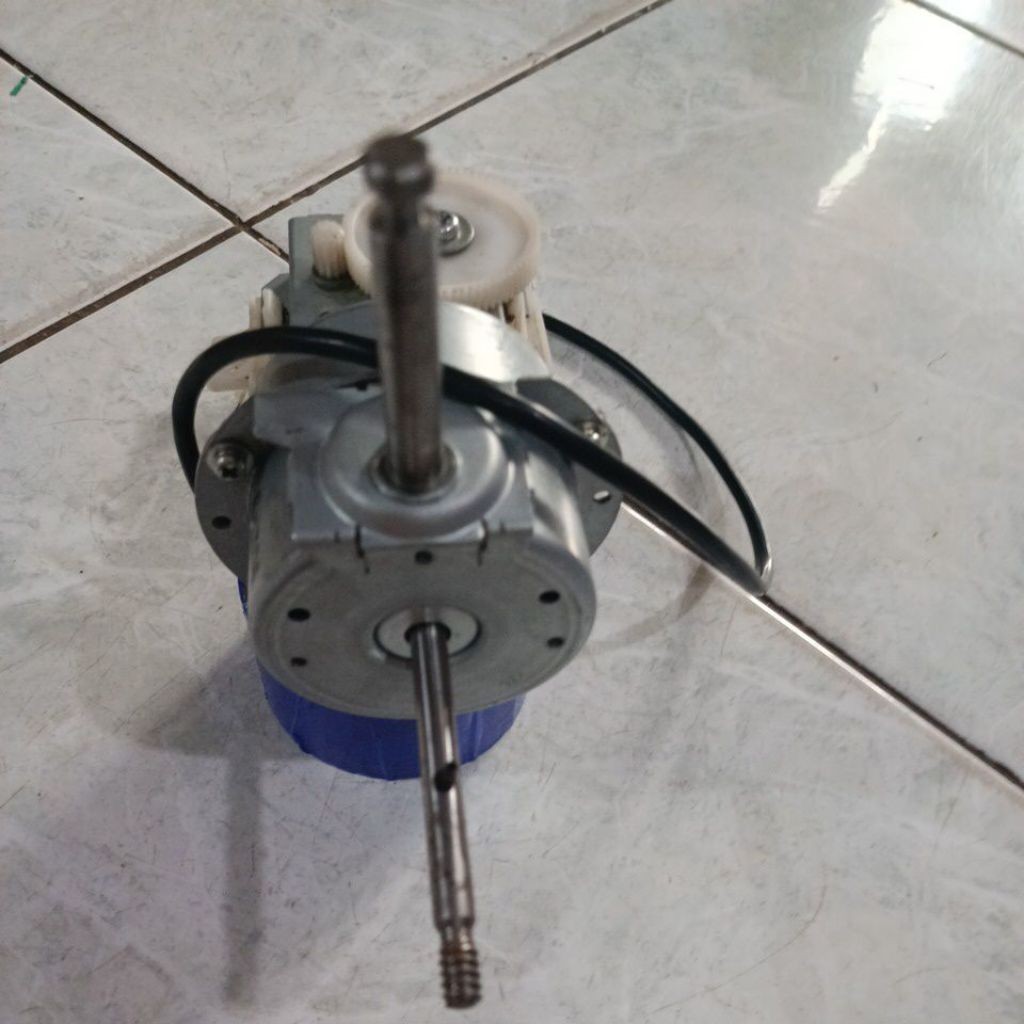 READY DINAMO KIPAS ANGIN PANASONIC EK-306 KIPAS MEJA