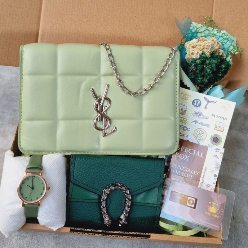 Kado Pasangan Romantis Unik Murah / Kado Cewek / Hampers Tas Cewek Hadiah Ultah ( Sage Giftbox )