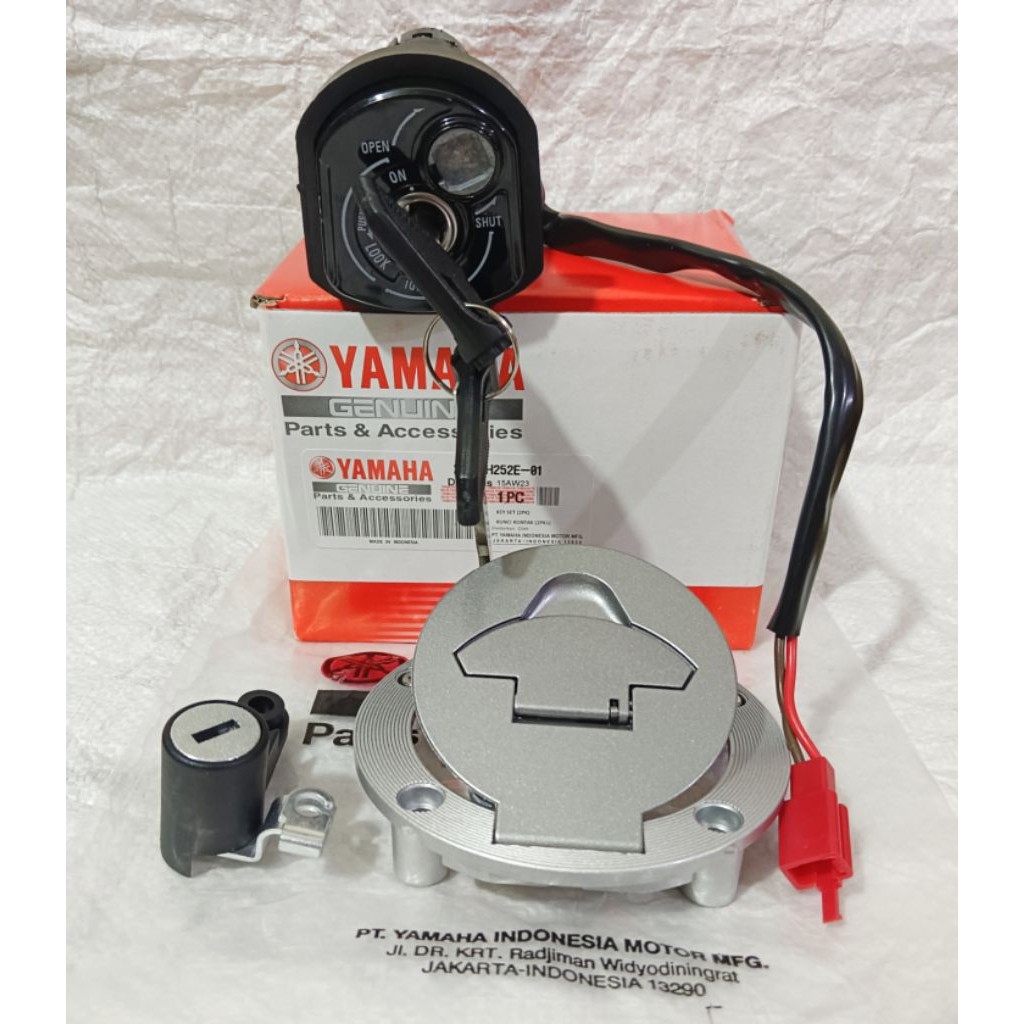 promo toko KUNCI KONTAK SET TUTUP TANGKI R15 V2 R15V2 HIGH QUALITY