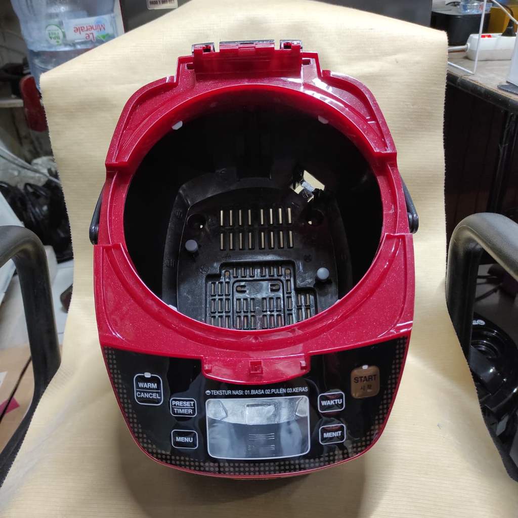 BODY CASING ( TANPA TUTUP ATAS ) YONGMA MAGIC COM YONG MA 2L 2Liter SMC8017 SMC 8017 RICE COOKER ORI