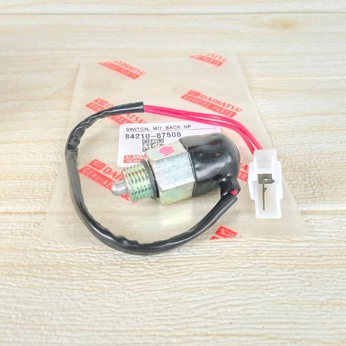 Swit mundur 84210-87508 swit atret switch mundur back up switch daihatsu taft f70 qualty