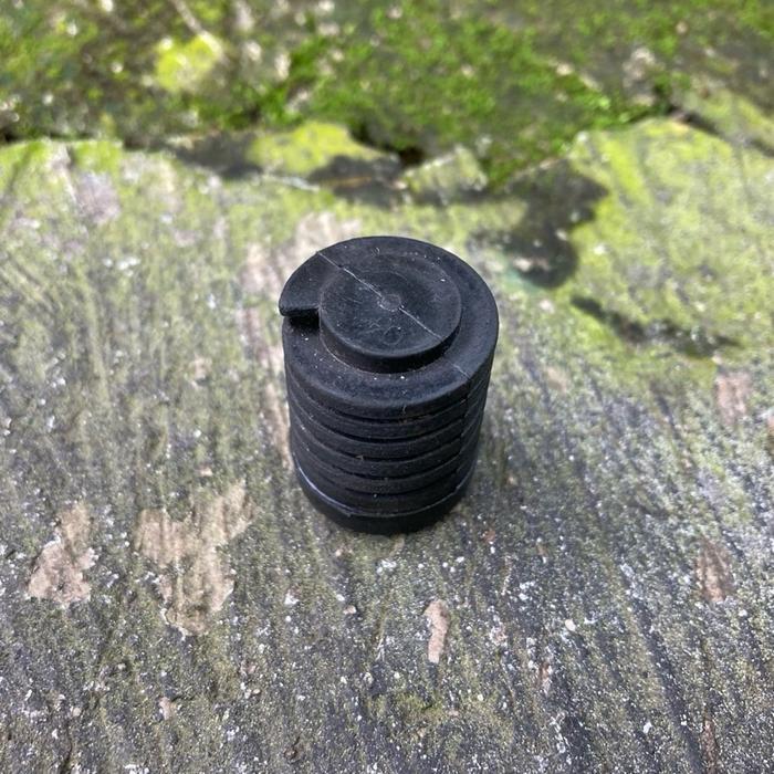 Bantalan Stopper Penahan Karet Kap Mesin Depan Toyota Starlet Kotak Kapsul GT Turbo Alphard Vellfire