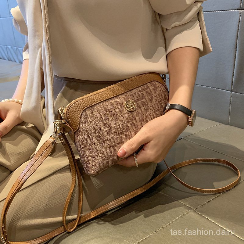 Tas Genggam Wanita Model Baru Fashion | Tas Kecil Wanita Selempang & Bahu | Dompet Wanita Panjang | 