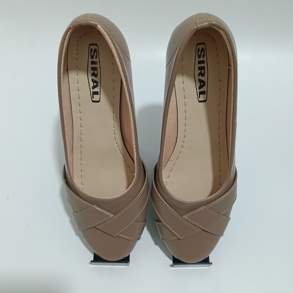 2L Sepatu Wanita Doll Shoes Jelly Cream Elegan Promo