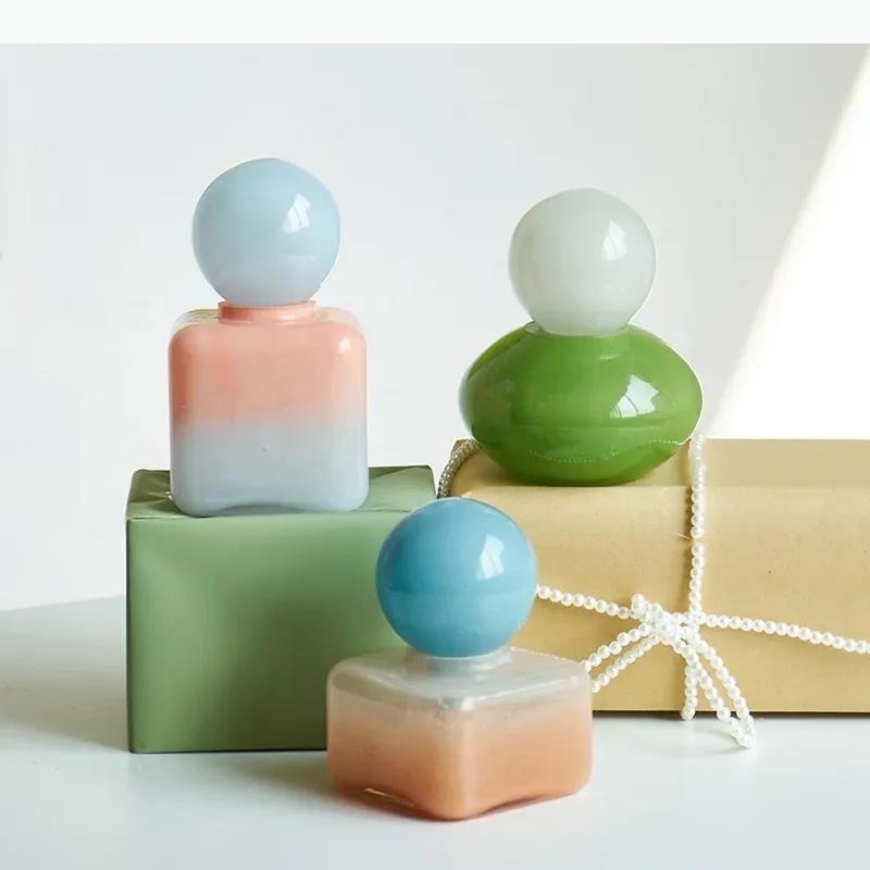 Glass Vase Flower Arrangement Vase Geometric Sphere Lid Aromatherapy Bottle Glass Jar Desk Flower Wa