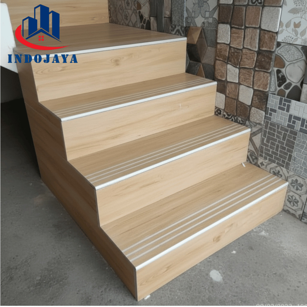 Kramik Tangga Motif Kayu 30x80 30x90 Kasar Tidak Licin Custom Ukuran Granit Granite Tile Plint