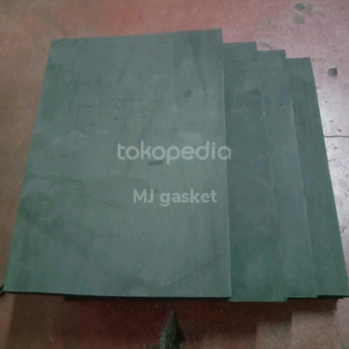 spon Eva / busa ati / spon hitam lembaran tebal 10mm 50cm x 50cm