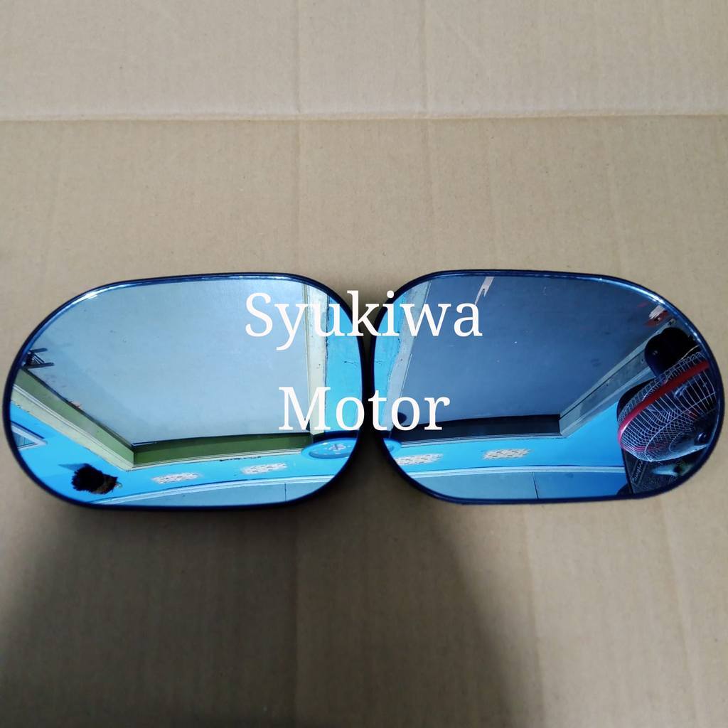 kaca spion mobil nissan livina lama