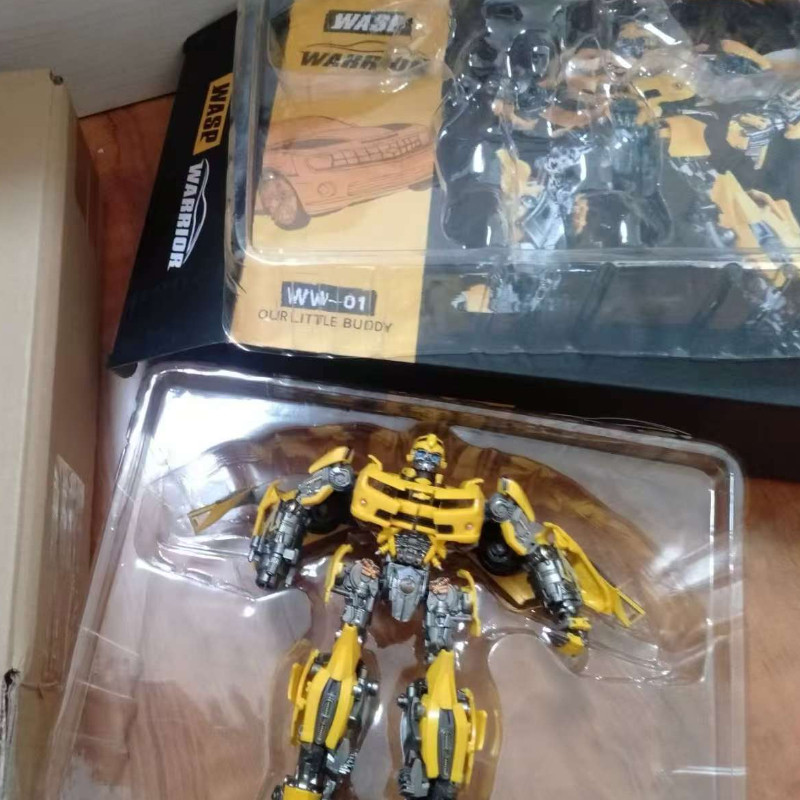 Transformer G1 New Product In Stock WW-01 Bumblebee Stuo Series Figures Movie aracters Birthday Gift