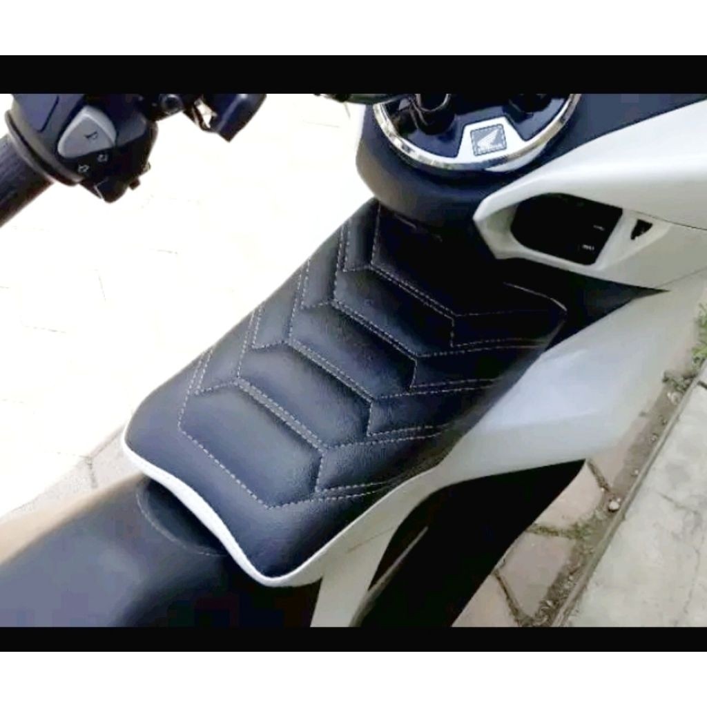Jok boncengan anak motor PCX NEW 160 Jok dudukan anak