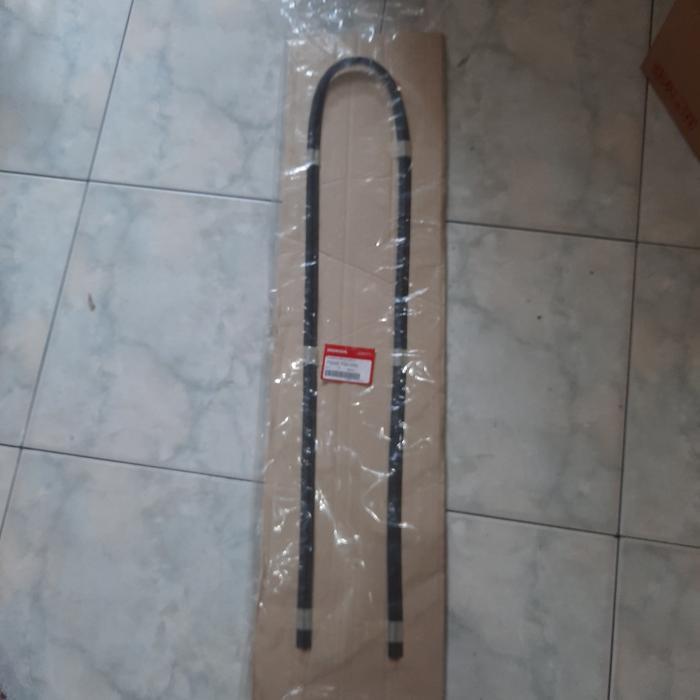 karet kaca bagasi atas jazz ge8 2008 2009 2010 2011 2012 2013 ori PASSSS