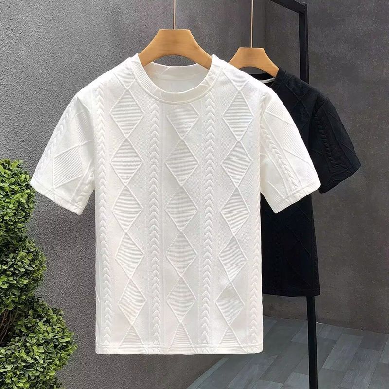 Kaos pria slim-fit motif kotak-kotak