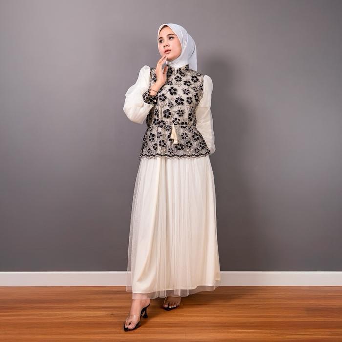 - Melly Dress Brokat Mewah bahan tille & Organza | Dres Lebaran | Dres Kondangan - Putih hitam