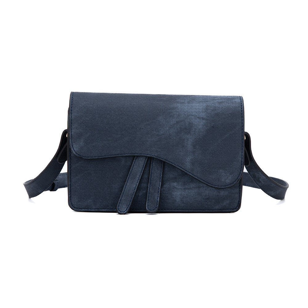 Women's New Simple Fashion Small Chanel Style Single Shoulder Bag with Elegant Texture Saddle Bag