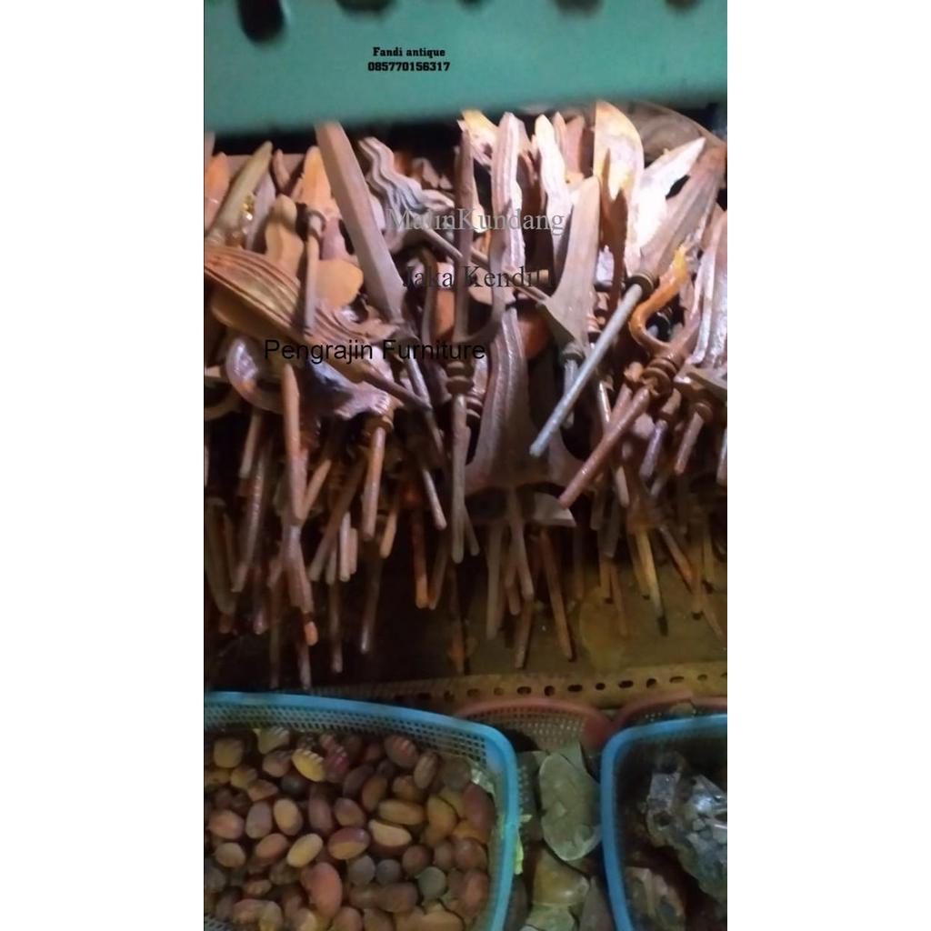 A Barang Antik Bahan baja keleng keris tombuk antik antik termurah