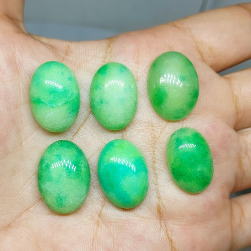 batu akik giok hijau cina murah / giok hijau kembang / giok burma elegan