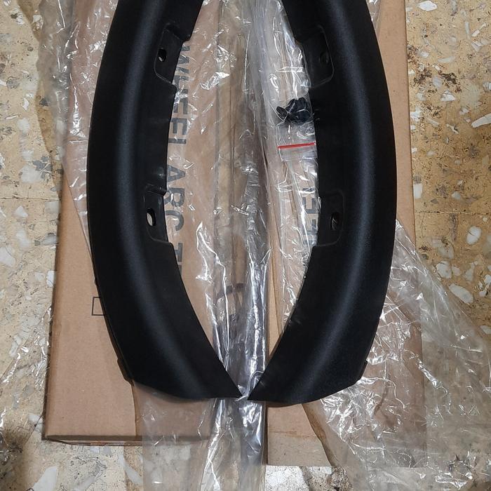 moulding spoiler bemper belakang outlander sport facelift 2014-up quality