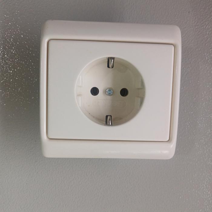 PROMO  BERKER Stop Kontak Arsys 16A 250V BERKER