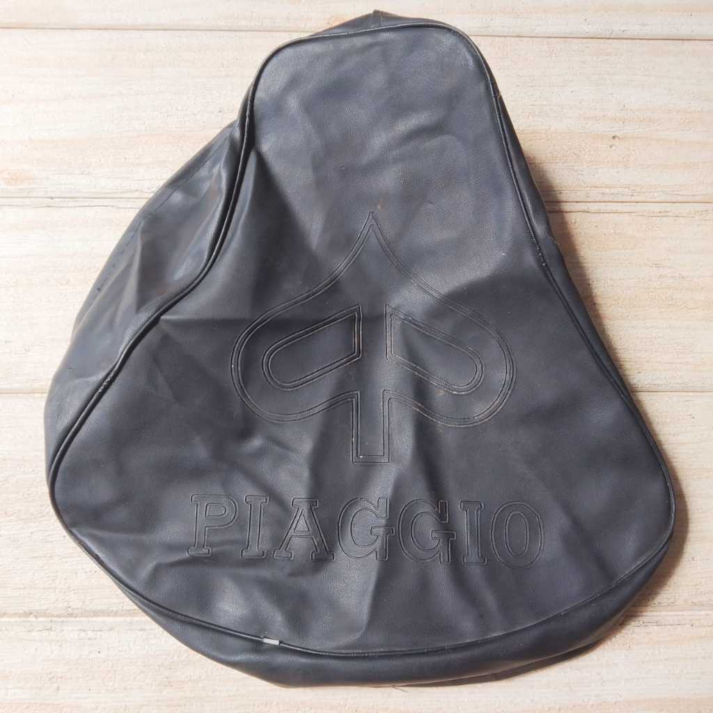 COVER JOK KULIT TUTUP JOK MOTOR DEPAN VESPA SUPER PX -NEW OLD STOCK-