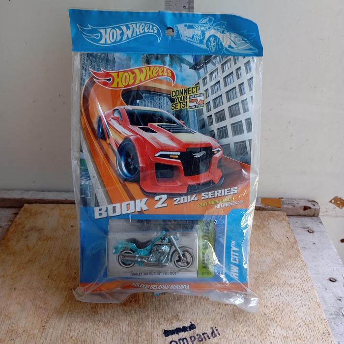 hot wheels diecast motor harley davidson fat boy GG99