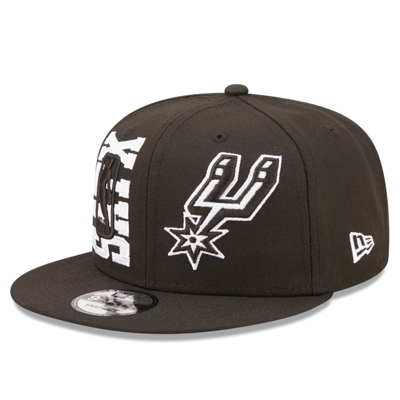 Topi Basket New Era San Antonio Spurs Nba Draft 2022 9Fifty Snapback Cap Black Original 60243229