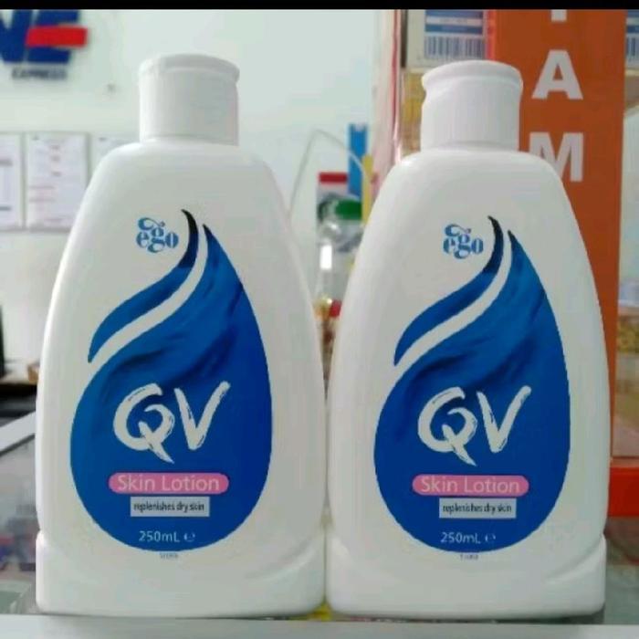 QV lotion 250 ml Dermatitis Mencerahkan Kering Tubuh - QV lotion 250 ml
