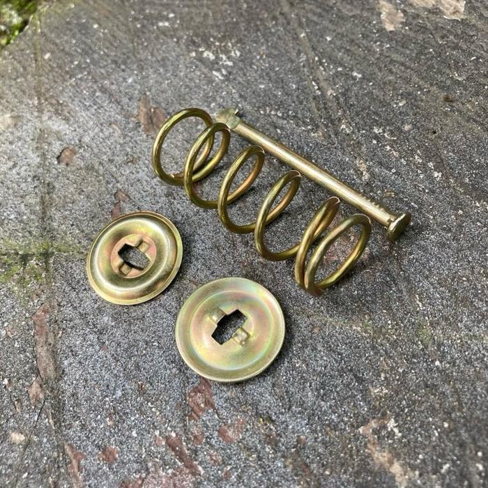 Pin Shoe Hold Down Spring Kit Paku Kampas Rem Toyota Corolla Corona AE80 AT150 AT151 GL EE80 EE90 SE