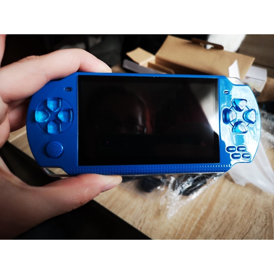FREE Built-in 5000 games, 8GB 4.3 In PMP Handheld Game Player MP3 MP4 MP5 Player Video FM Camera Por