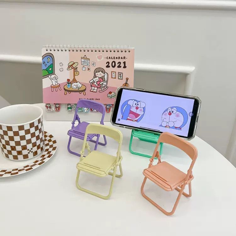 HOT SALE Holder HP Unik Bentuk Phone Holder Kursi Mini Lipat Stand HP Meja Portable Universal Warna