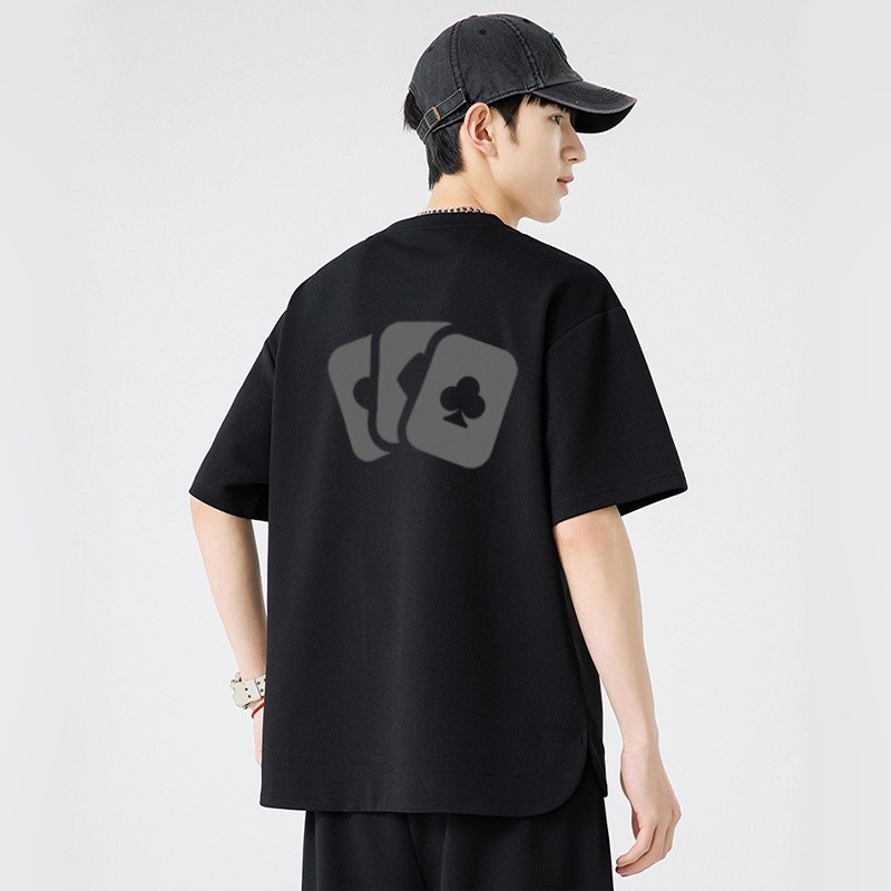 Kaos Pria Big Size Poker Theme - Gaya Amerika Klasik, Sablon Kartu Remi yang Artistik, Bahan Katun 1