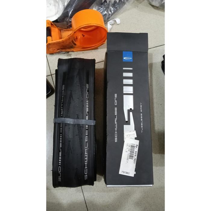 BAN LUAR SCHWALBE ONE 700X28C BLACK KEVLAR