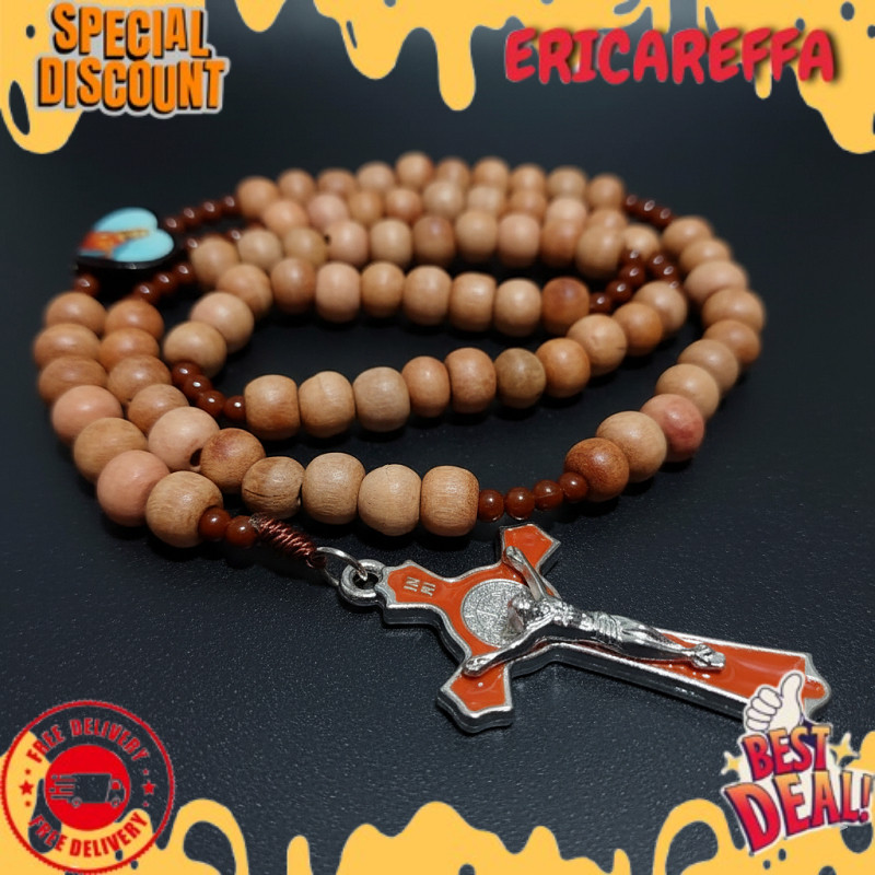 Kalung Rosario 77 Bapa Kami Kayu Cendana 8 mm Souvenir Rohani Katolik Pria Wanita Tali Lilit TERLARI