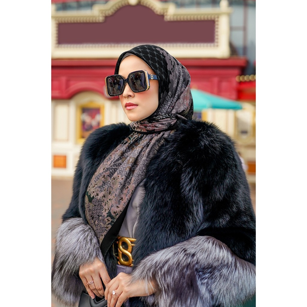 Buttonscarves Buttonscarves Jubilation Satin Square