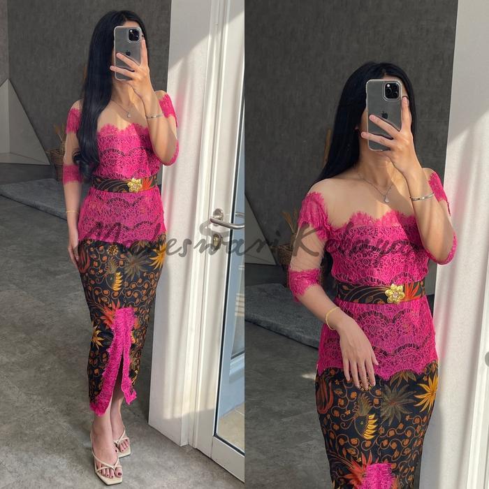 Kebaya Bali Set Brukat Rang Rang Pink Fanta - Set, S