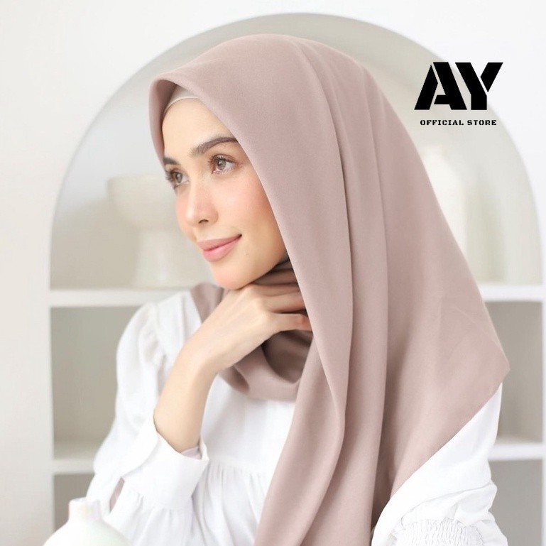 Hijab Bella Square Polycotton Premium 115x115 Anti LetoY Tidak Menerawang Segiempat Polos Jahit Tepi